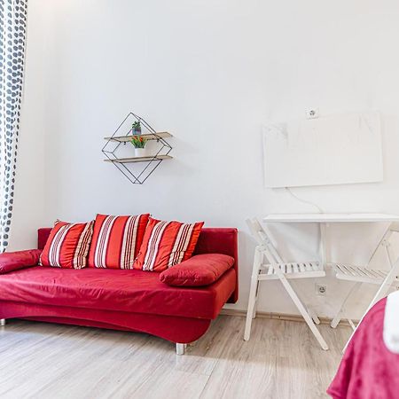 Sleek Studio Apt - Suitable For Longstays Wiedeń Zewnętrze zdjęcie